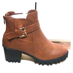 New WOMEN'S STYLISH ANKLE BOOT W/BACK ZIPPER-TAN